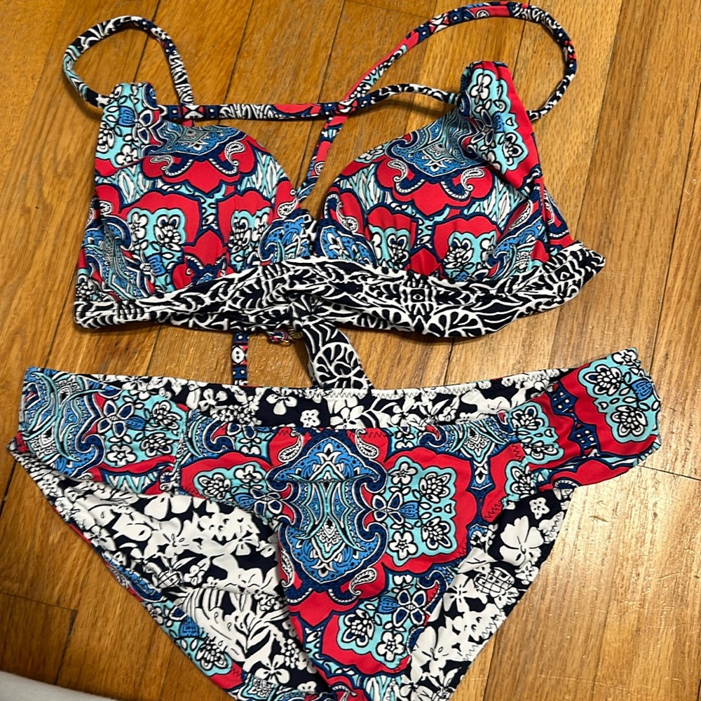 Tommy Bahana Bikini